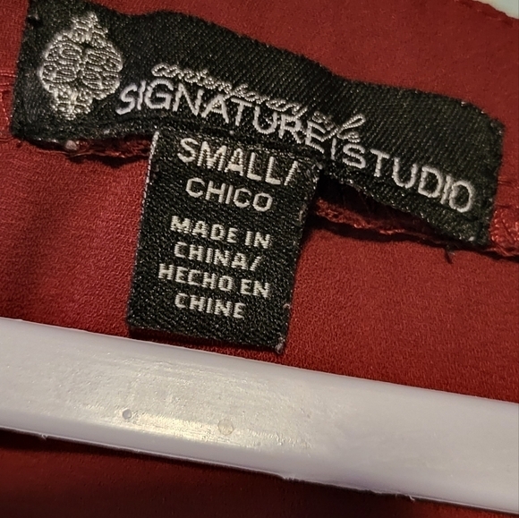 Signature Studio semi sheer maroon long sleeve blouse with ties at end of sleeve - Picture 5 of 5